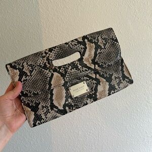 Like New NINE WEST clutch